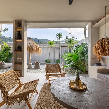 Villa The Konkret Lombok Kuta  Exterior foto